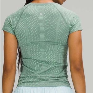 swiftly tech womens size 6. perfect condition never worn